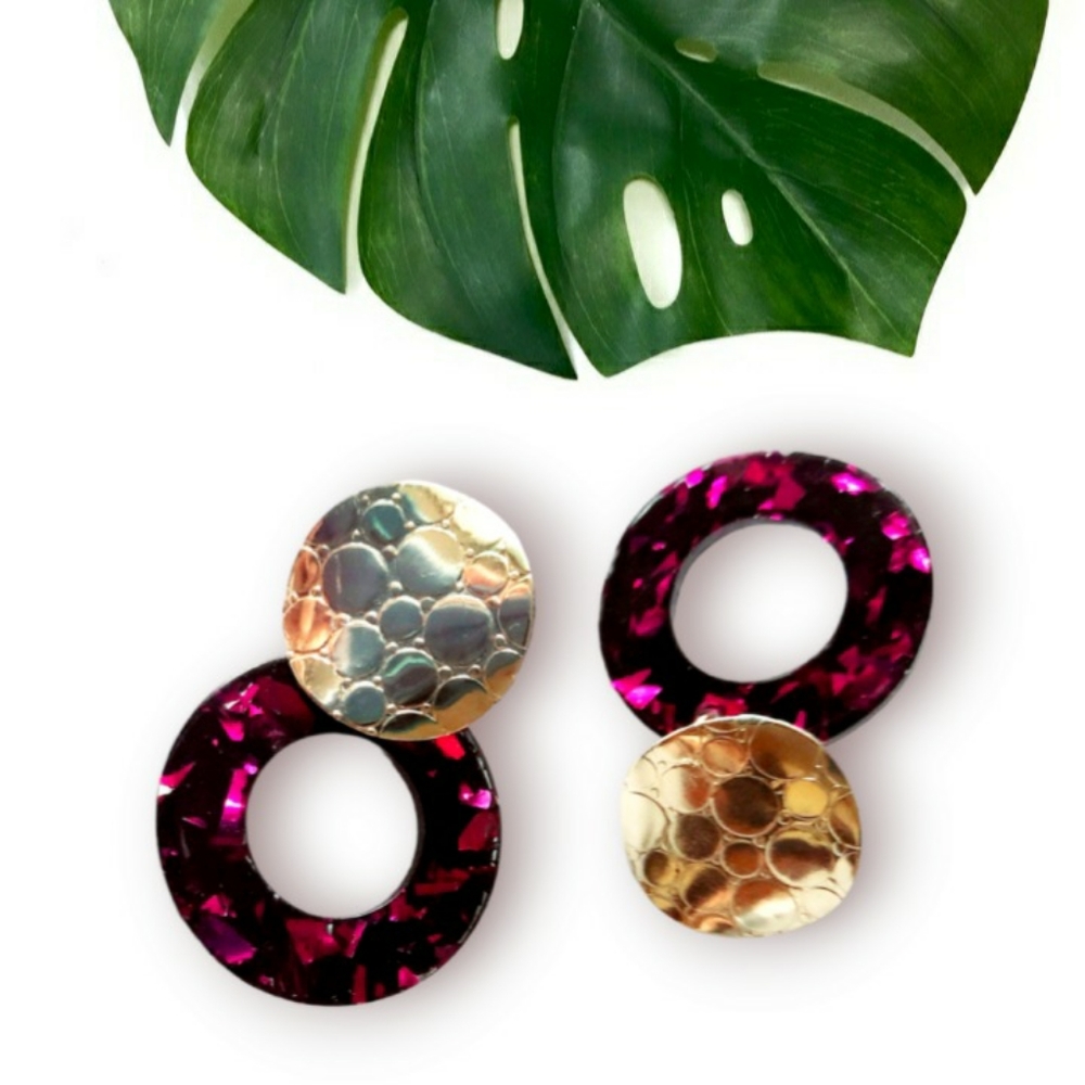 NWOT Acrylic Shaped Earrings